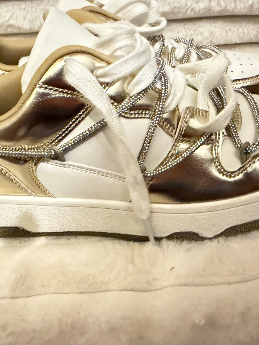 New York & Company White and Gold Women's Fashion Sneakers - Picture 6 of 7